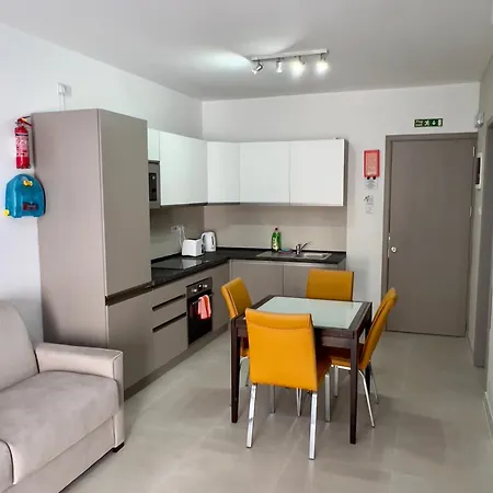 St Julians C 2 Bedroom Apartman San Ġiljan