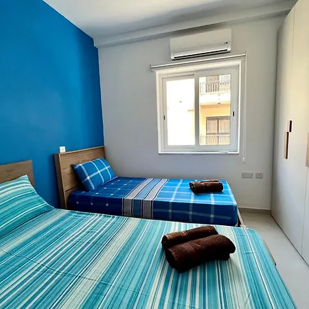 Apartamento St Julians C 2 Bedroom *